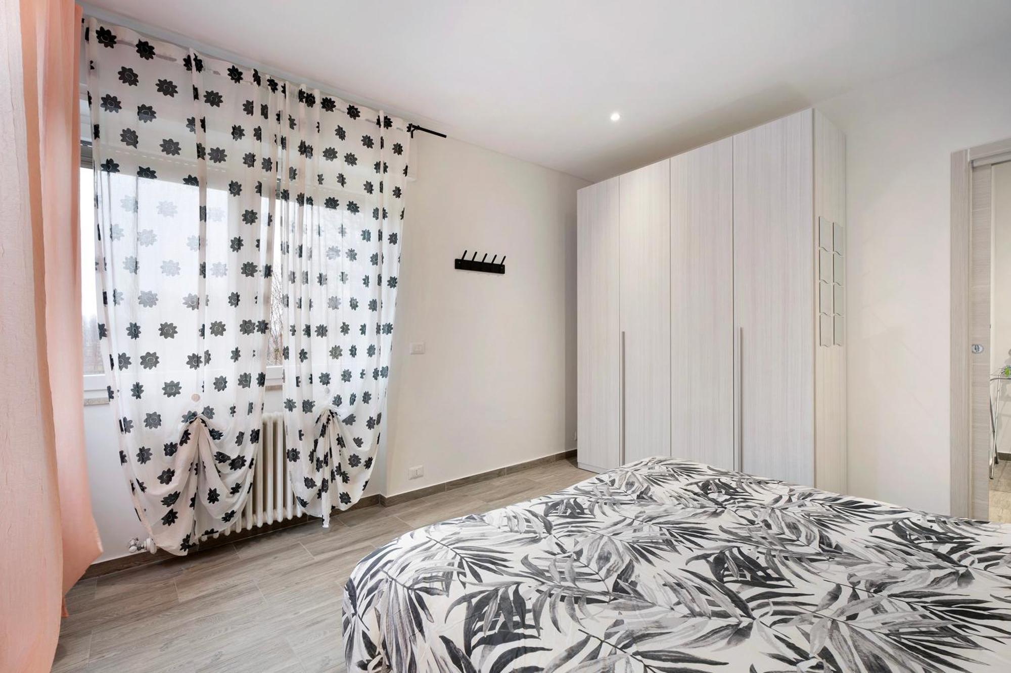 Sweet Home Apartments Peperoncino Arona Esterno foto