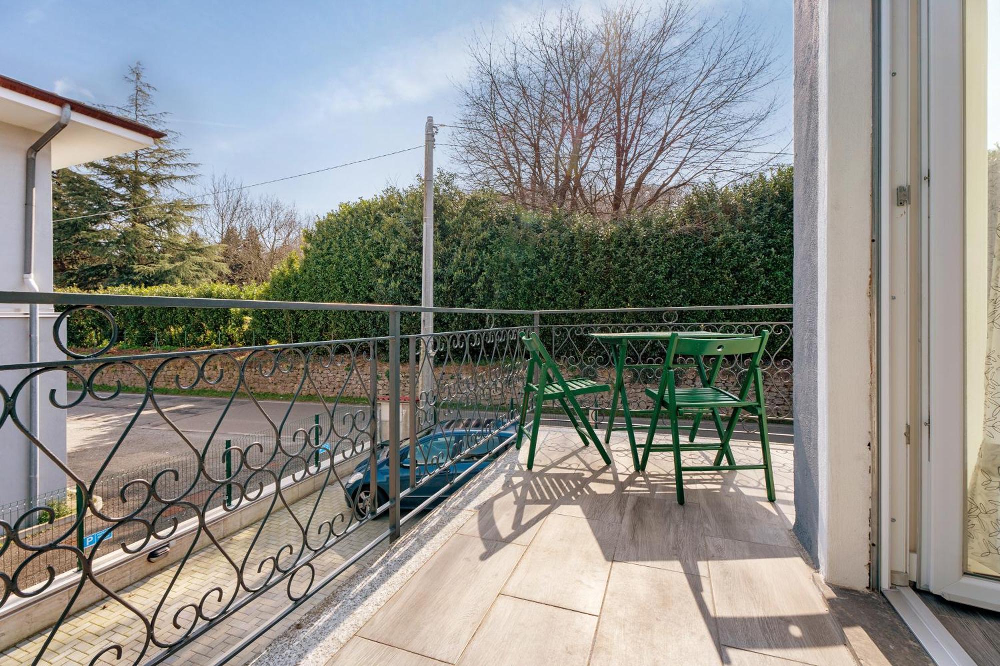 Sweet Home Apartments Peperoncino Arona Esterno foto