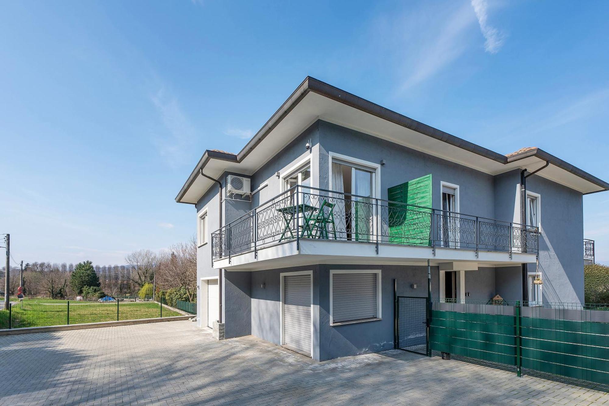 Sweet Home Apartments Peperoncino Arona Esterno foto